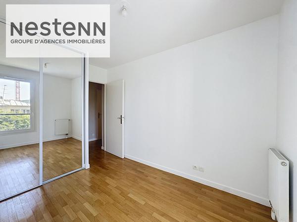 Ermont - Appartement 3 pièces récent avec balcon,2 chambres 2 parkings, proche gare
