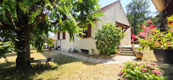 Maison avec mode de vie plain pied sur sous sol à Etampes (quartier Saint PIerre).