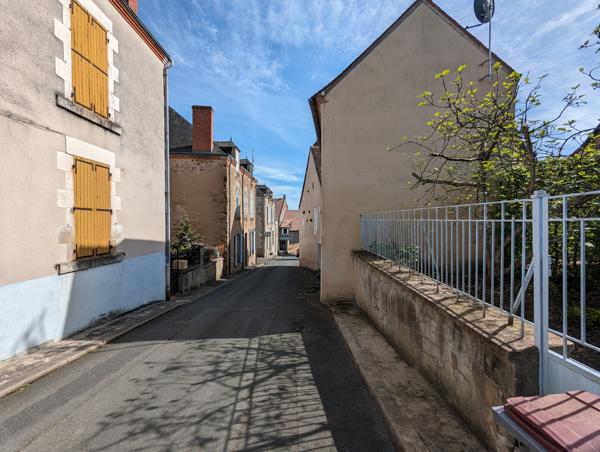 Maison à vendre à Sainte-Sévère-sur-Indre (36160) - Indre