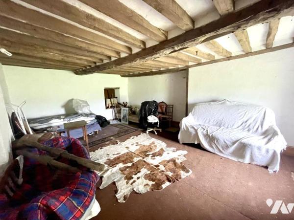 Authentique corps de ferme en pierre à rénover – À seulement 10 minutes de Bayeux