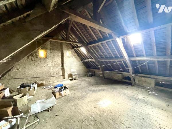 Authentique corps de ferme en pierre à rénover – À seulement 10 minutes de Bayeux