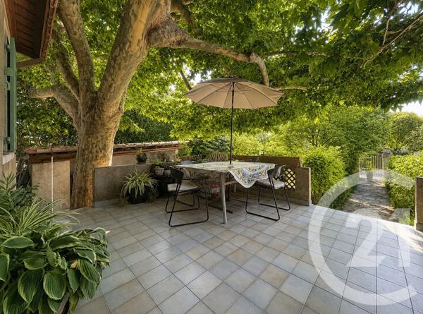 Maison à vendre  3 pièces - 81,75 m 2   MARSEILLE  - 13014