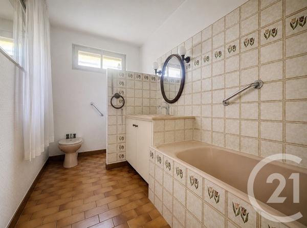 Maison à vendre  3 pièces - 81,75 m 2   MARSEILLE  - 13014