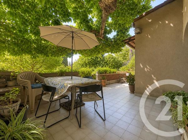 Maison à vendre  3 pièces - 81,75 m 2   MARSEILLE  - 13014