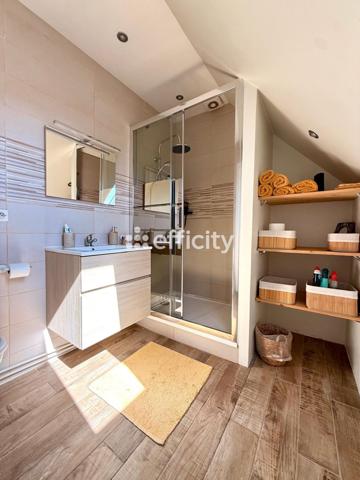 Maison 7 pièces - 130 m² Exclusivité efficity