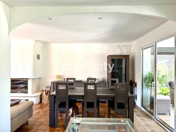 Maison 7 pièces - 130 m² Exclusivité efficity