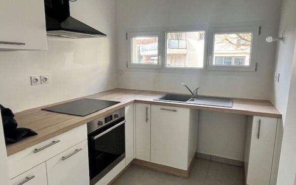 Appartement à louer    2 pièces •  Meximieux