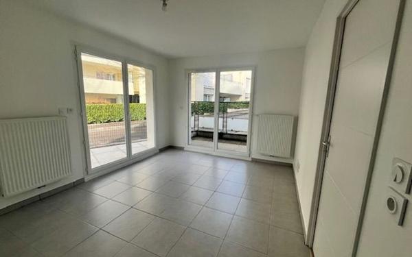 Appartement à louer    2 pièces •  Meximieux