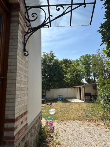 Maison Maisons-laffitte - 4 CHAMBRES Loyer 3 150 €/mois **  - Référence  4743