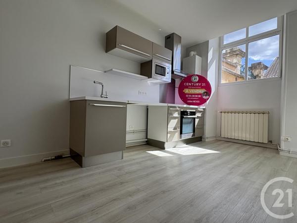 Appartement T3 à vendre  3 pièces - 76,40 m2 CHATEAUROUX - 36