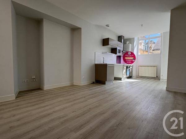 Appartement T3 à vendre  3 pièces - 76,40 m2 CHATEAUROUX - 36