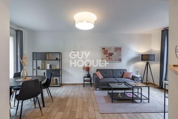 EN EXCLUSIVITE MAISON CHAVILLE  RIVE DROITE