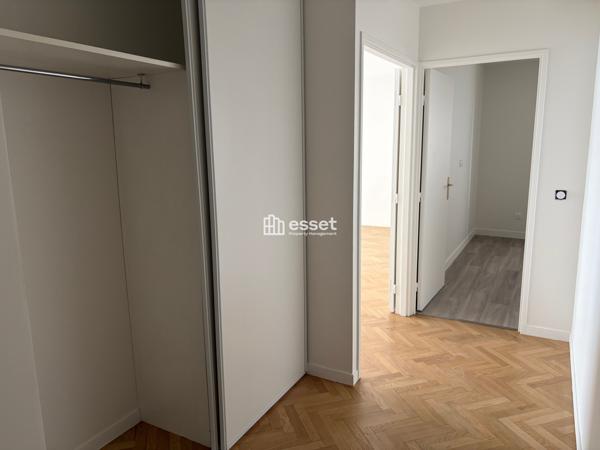 Location Appartement 3 pièces 74 m² - Paris 75015
