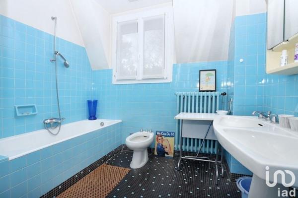 Maison 7 pièces de 260 m² à Rennes (35000)