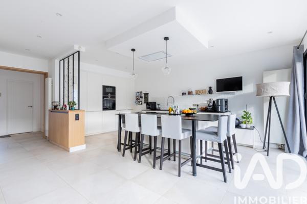 Maison à vendre 7 pièces 195 m² Igny