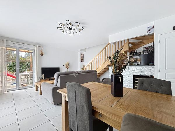Maison récente 4 pièces à vendre à Angers Camus - 306 100 €