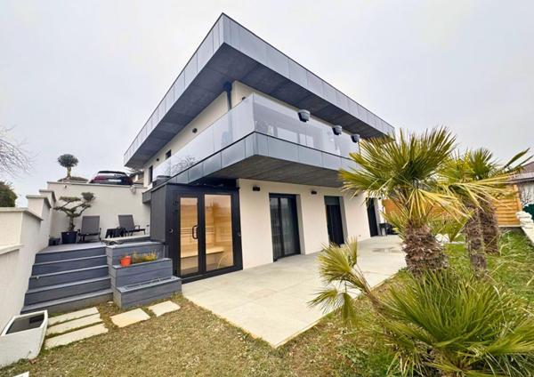 Exclusivite Thonon-les-Bains Maison 4 pièce(s) 150 m2 garage stationnements (74200)