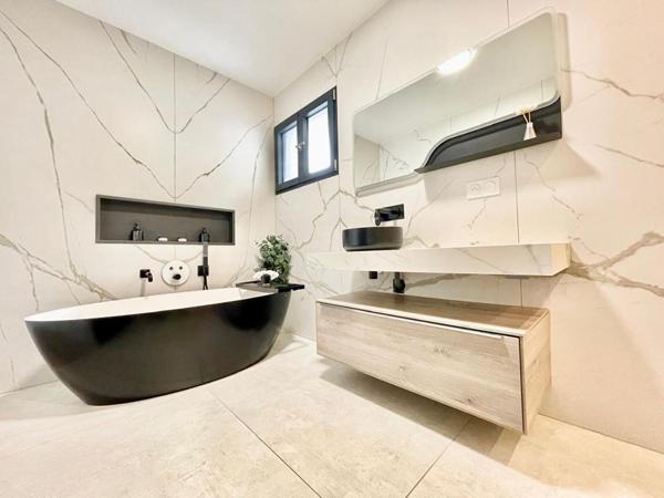 Exclusivite Thonon-les-Bains Maison 4 pièce(s) 150 m2 garage stationnements (74200)