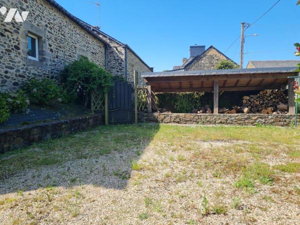A VENDRE ROHAN / SAINT GOUVRY Longère et dépendances