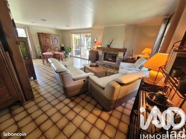 Maison à vendre 6 pièces 163 m² Le Tallud