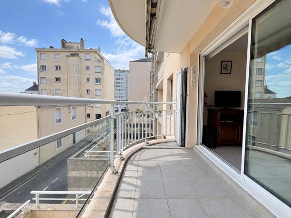 LES SABLES-D’OLONNE – T2 AVEC BALCON, PARKING ET ASCENSEUR