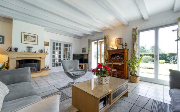 Maison à vendre    4 pièces •  Saint-Julien-en-Born