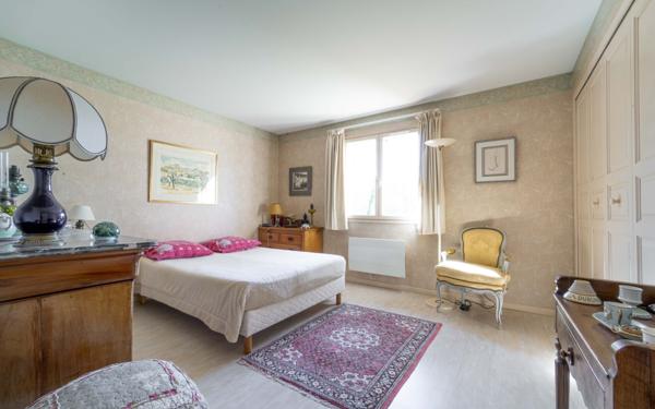 Maison à vendre    4 pièces •  Saint-Julien-en-Born