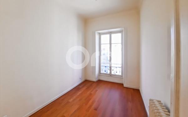 Appartement à vendre    6 pièces • 170 m2 Nice