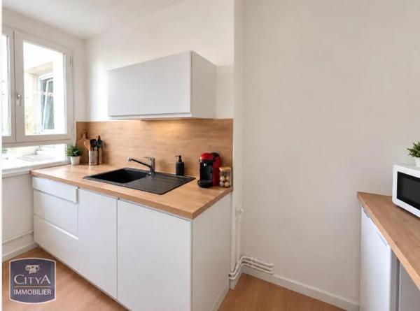 Appartement à louer 1 pièce 30.95m² Le Mans (72000)