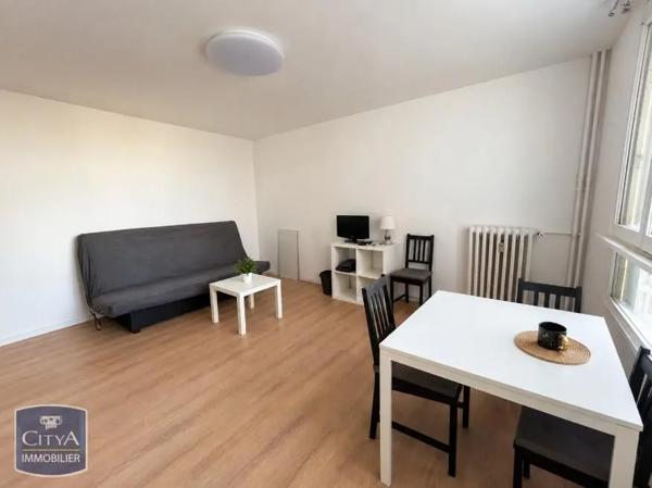 Appartement à louer 1 pièce 30.95m² Le Mans (72000)