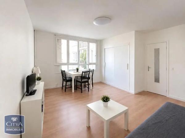 Appartement à louer 1 pièce 30.95m² Le Mans (72000)