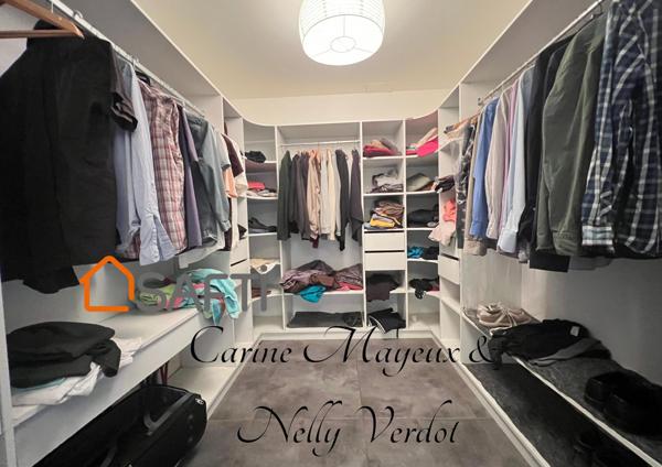 Maison á Fronton de 224 m2 sur un terrain de 734 m2 proche des commodités