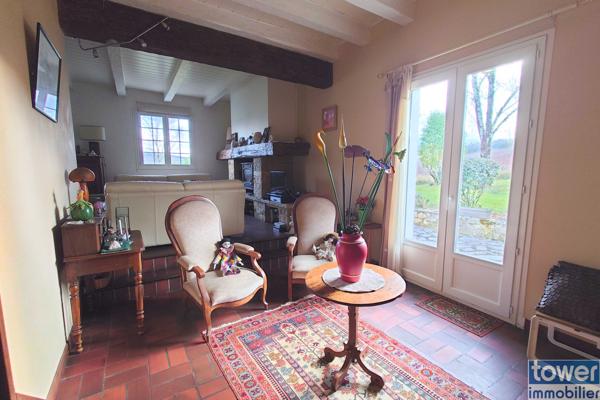 CHARMANTE MAISON 220 m2