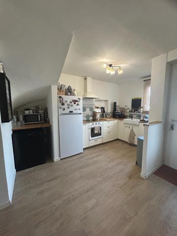 Ravissante villa de 92m² entièrement rénovée avec jardin et garage