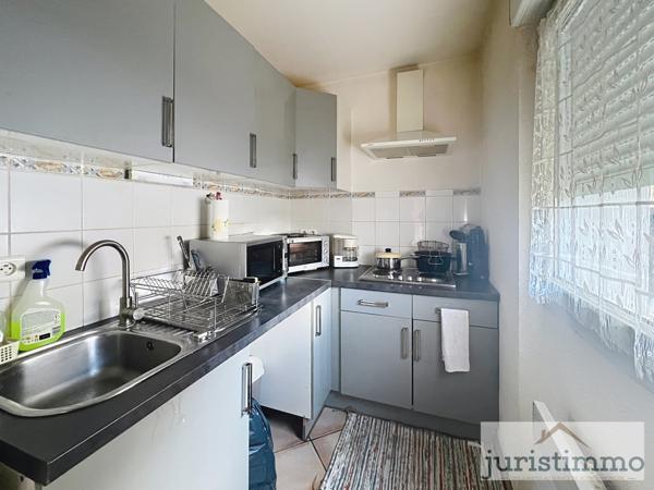 Vaison-la-Romaine (84110) EN PLEIN COEUR DE VAISON-LA-ROMAINE APPARTEMENT DE 51 M2 avec ASCENSEUR - CAVE- PARKING SECURISE