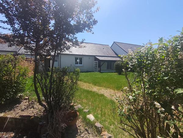 MAISON DE PLAIN-PIED, JARDIN , SAINTE-GEMMES-SUR-LOIRE