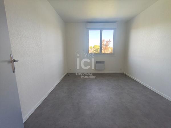 MAISON DE PLAIN-PIED, JARDIN , SAINTE-GEMMES-SUR-LOIRE