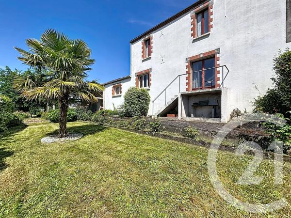 Maison à vendre  7 pièces - 154,65 m 2   CHOLET  - 49