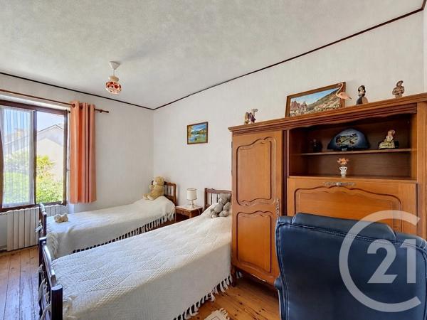 Maison à vendre  7 pièces - 154,65 m 2   CHOLET  - 49