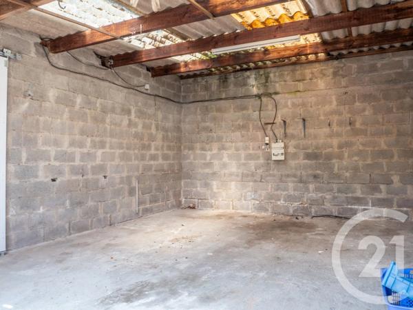 Parking à vendre  30 m 2   CHATEAU D OLONNE  - 85