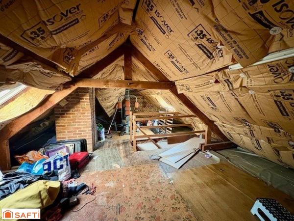 Maison à deux pas de la place Poterne avec garage et jardin /3 chambres