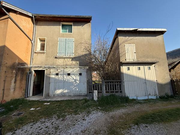 Maison Lons Nord / 178.82 m² / 7 pièces / 4 chambres / garages