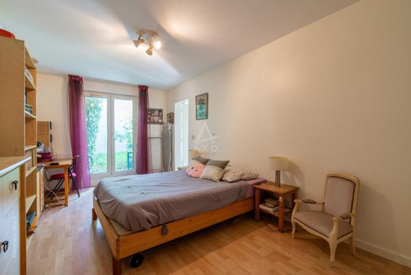 DUPLEX avec terrasse et jardin