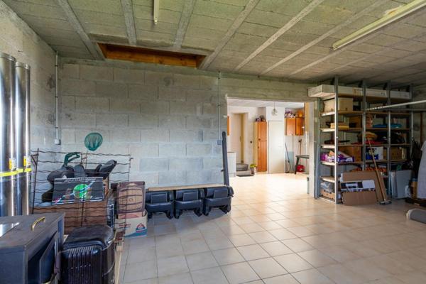 LA CHAPELLE-SUR-ERDRE MAISON BOURGEOISE 221 m² TERRAIN 2 500 m² OUEST GESVRES