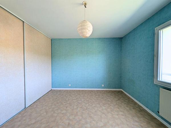 LA CHAPELLE-SUR-ERDRE MAISON BOURGEOISE 221 m² TERRAIN 2 500 m² OUEST GESVRES