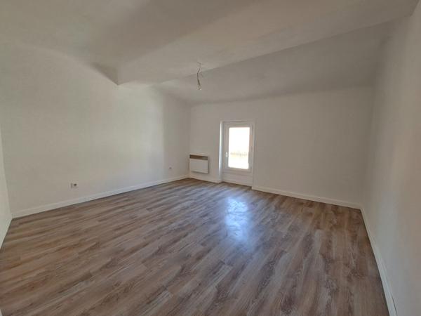Prades Immeuble de rapport composé de 3 appartements de Type 2