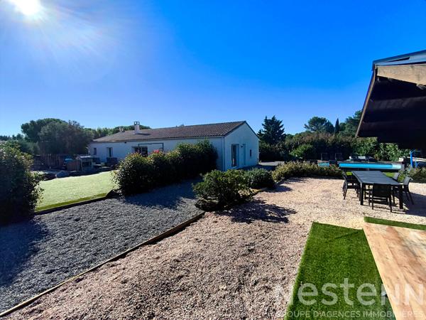 Villa de plain-pied de 158 m² avec studio, piscine et 1,5 hectare de terrain