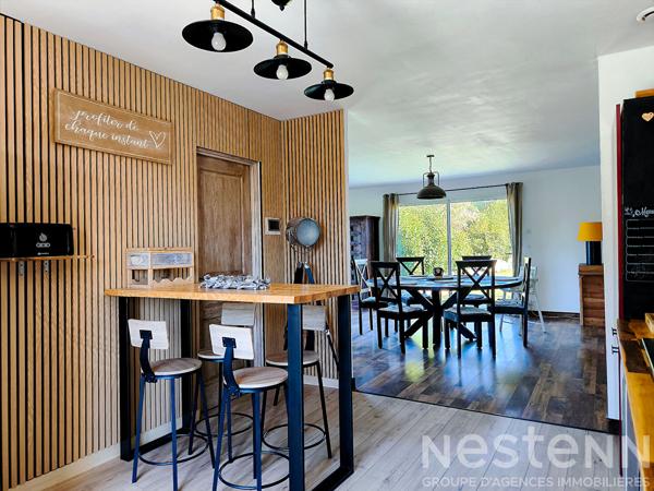 Villa de plain-pied de 158 m² avec studio, piscine et 1,5 hectare de terrain