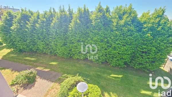 Appartement 3 pièces de 63 m² à Saint-Jean-de-la-Ruelle (45140)