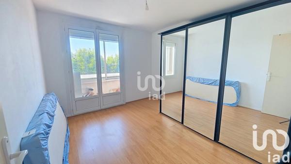 Appartement 3 pièces de 63 m² à Saint-Jean-de-la-Ruelle (45140)